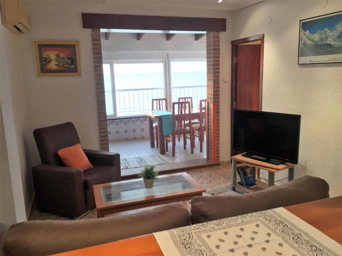 Beachfront And Bright Apartment Mareny Barraquetas 外观 照片